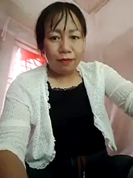 Moon_squirtt live