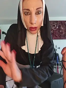 freyamoret live