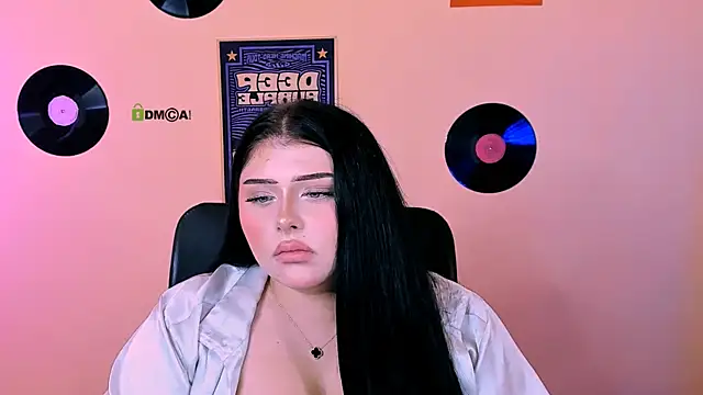 amanda_striking profile