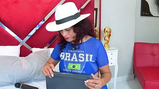 Kasandra_Gomez live