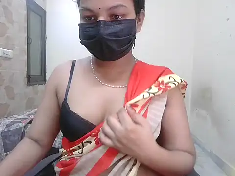 Bold-Divya1 live