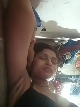 Smritiii live