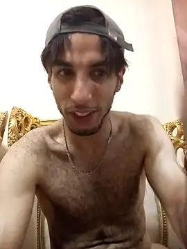 Yes_I_am_straight live