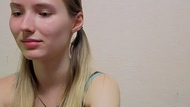_kikiclark__ live