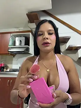 Elara_Luxe live