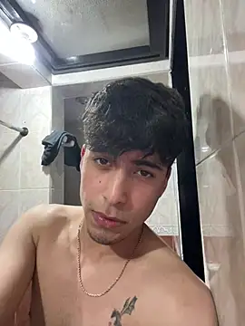nico_herrera__ live