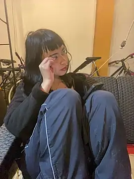AntonellaCooper_Pink live