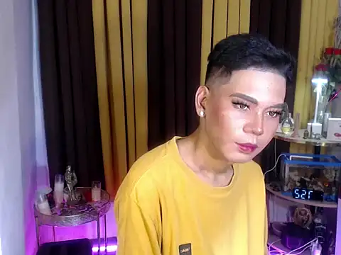 MissTransStella69 live