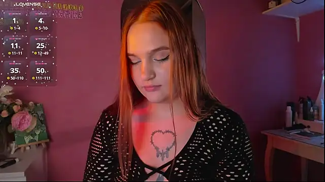 CarolineLovers live