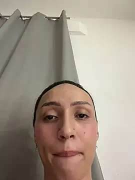 Im_lauritaa live