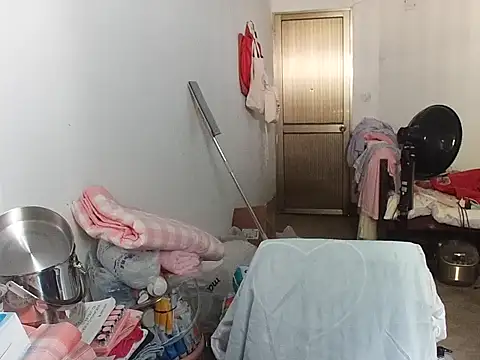 RebelAura live