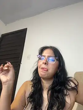 Effy_stone444 live