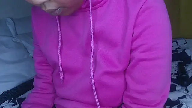 Bella_2025 live