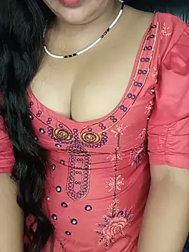 Miss_retika live
