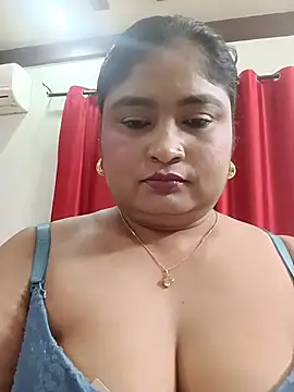 hornyriyanka live