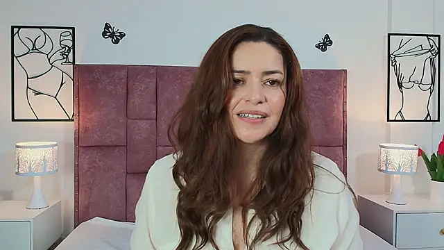 Clara_Beckett live