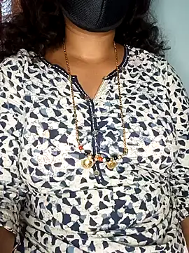 Anusha_Telugu_Ammai live
