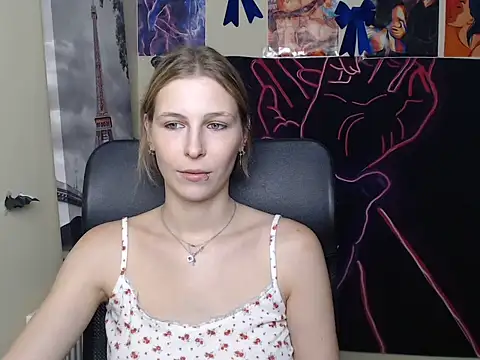 StrangerGi live