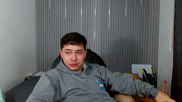 Julian_Smith21 live
