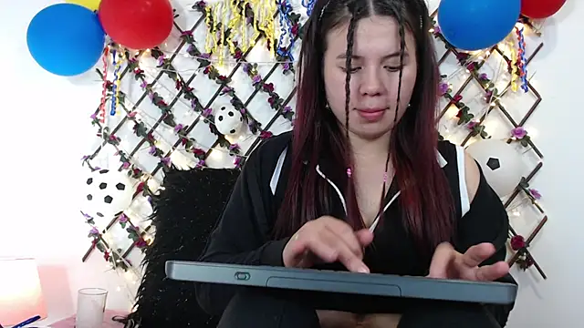 Samantha_Wallker live