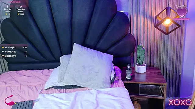 _charlotte_quee_ live