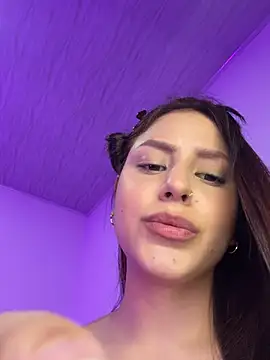 HayleyRoss_ live