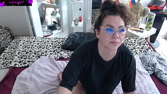 Myrnasexxx live