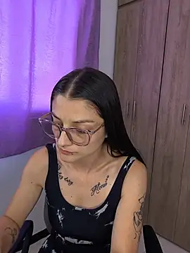 Coralinne__ live