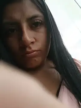 Alahia_Myers live
