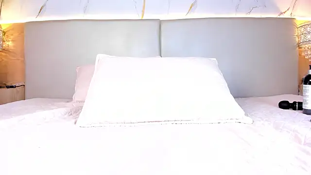 april_grey11 live