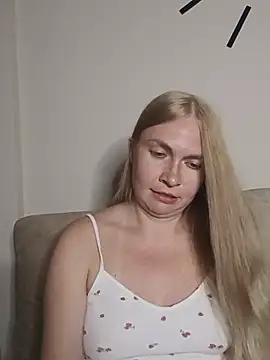 KisaVixen live