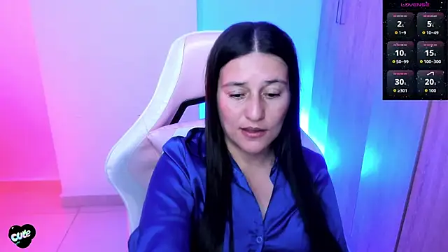 Saskyaa live