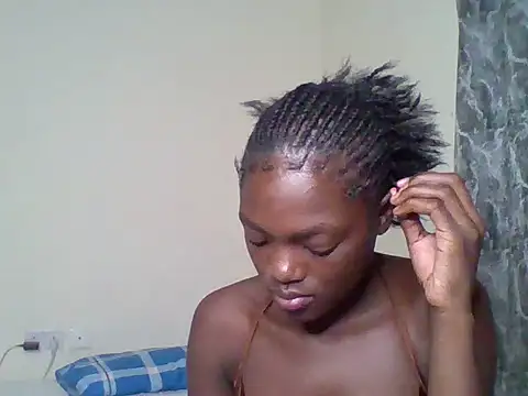 Belle_bubbles live