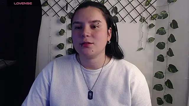 Nika_1_ live