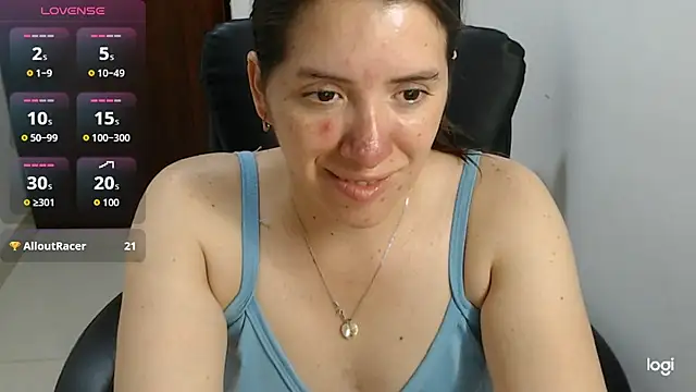 spicey_latina live