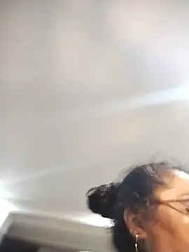 Keyla01_ live