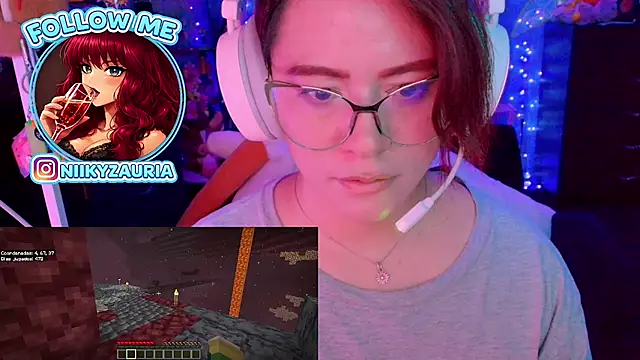 _niiky live