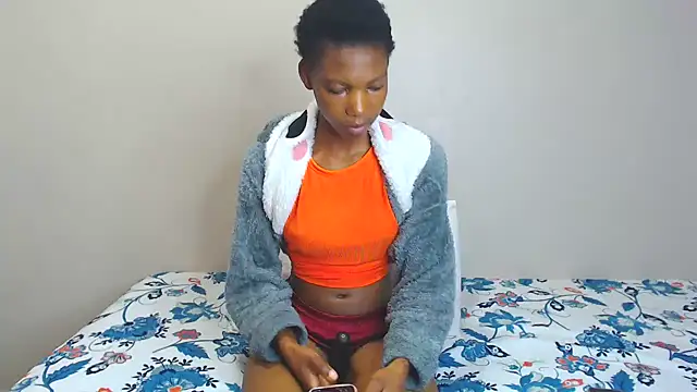 SexyKiara00 live