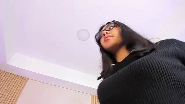 rebeca_taylor live