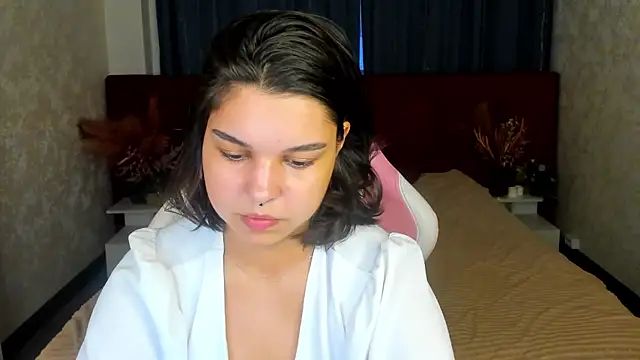 Jasmine_Burke live