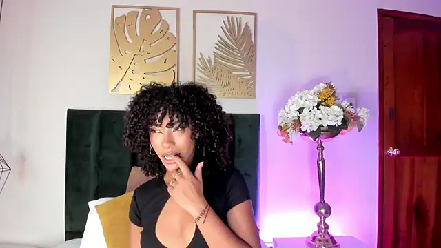 DakotaDesire live