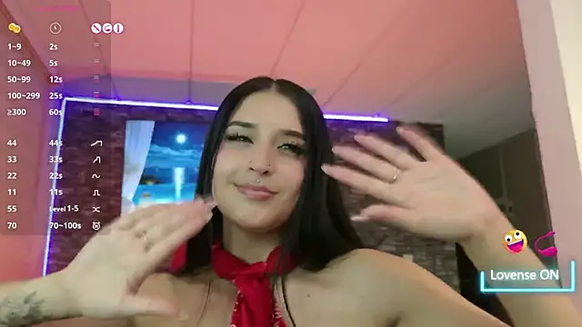 Charlotte_greys live