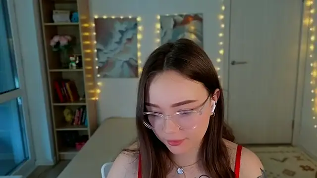 MilenaSaint live