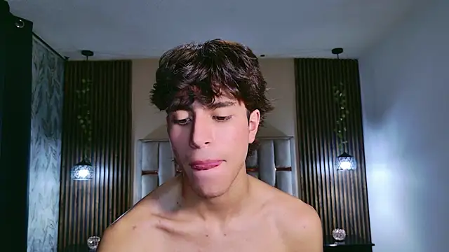 Michaell_Peters live