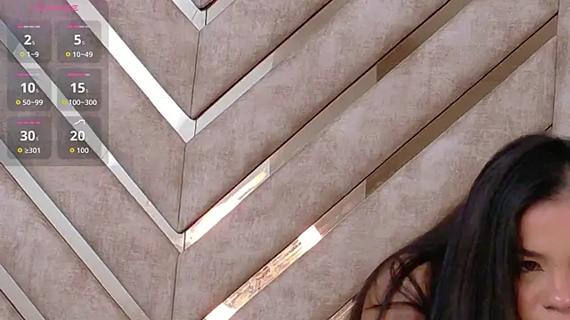 Valeria-Beltran live