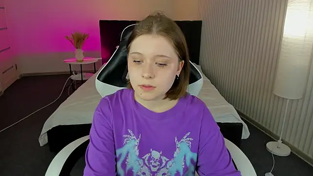 Kylie-Voss live