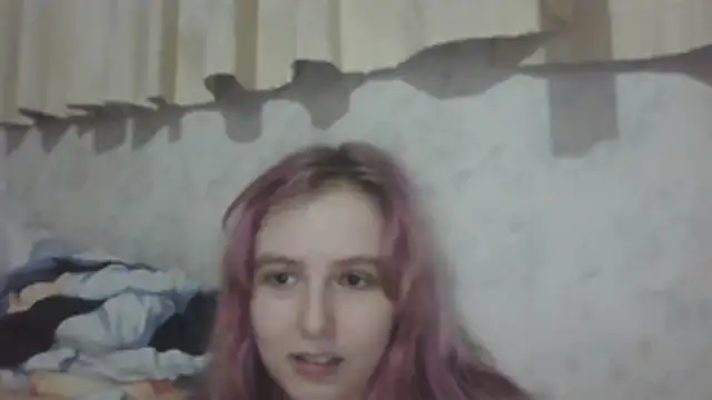 Valenciaishorny live