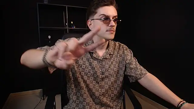 FelixStarkk live