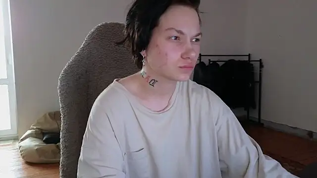 esajukyy live