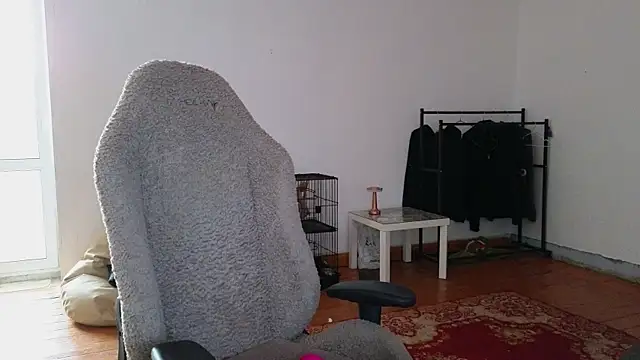 esajukyy live